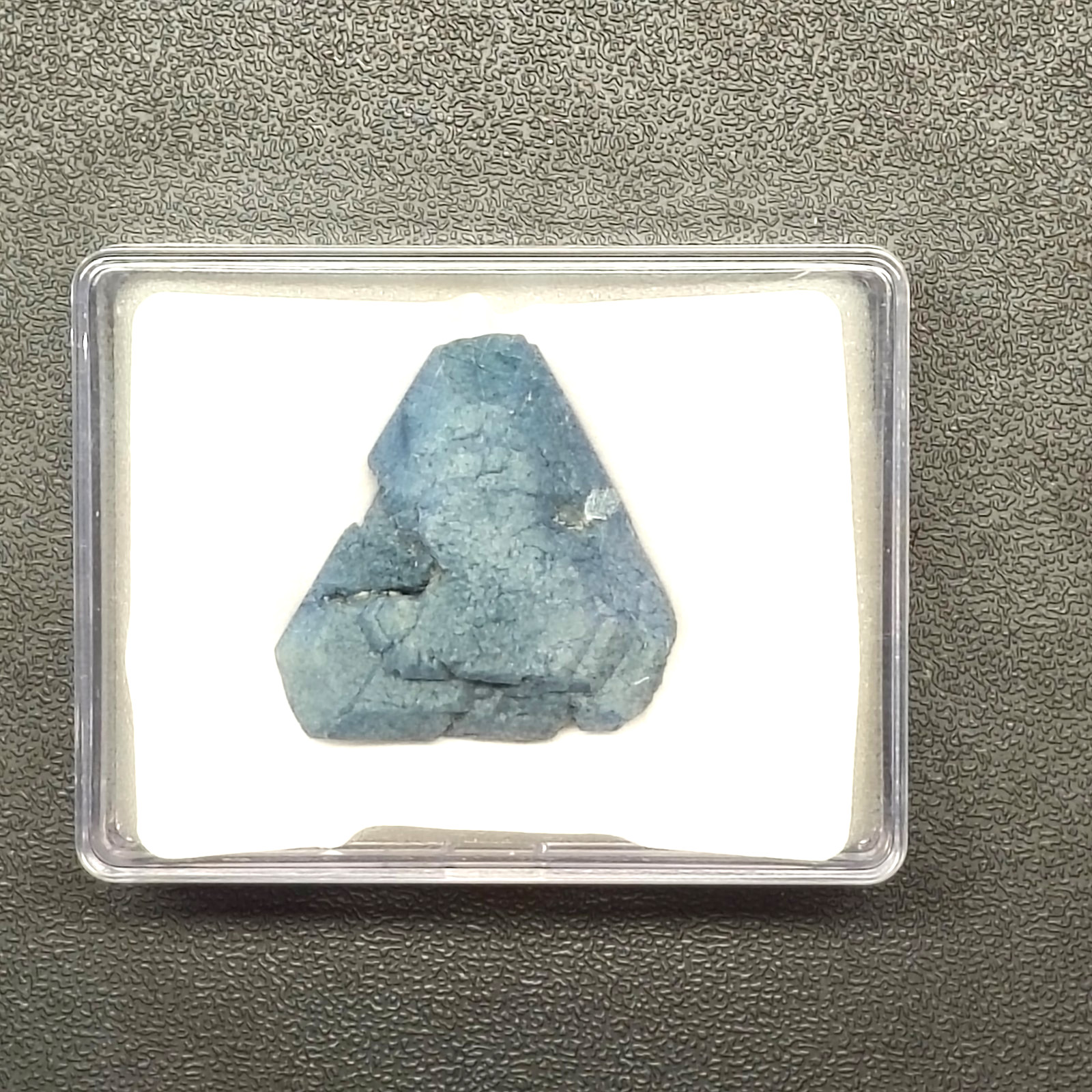 BENITOITE CRYSTAL TRIANGLE SPECIMEN ” GIANT ” Gems Gemstones Rare