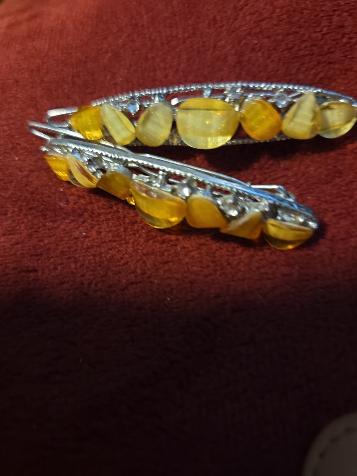 Set Of Barettes With Crystals And Yellow Stones