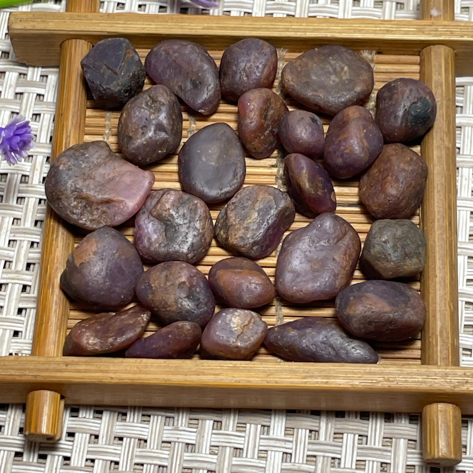 Mixed colors Corundum stone – Red Sapphire Unprocessed stone Mozambique a3000