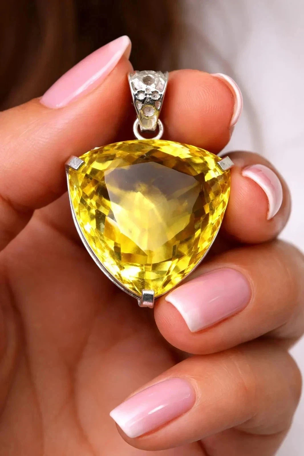 Certified 50 Ct Natural Yellow Trillion Topaz 925 Solid Silver Pendant Gemstone