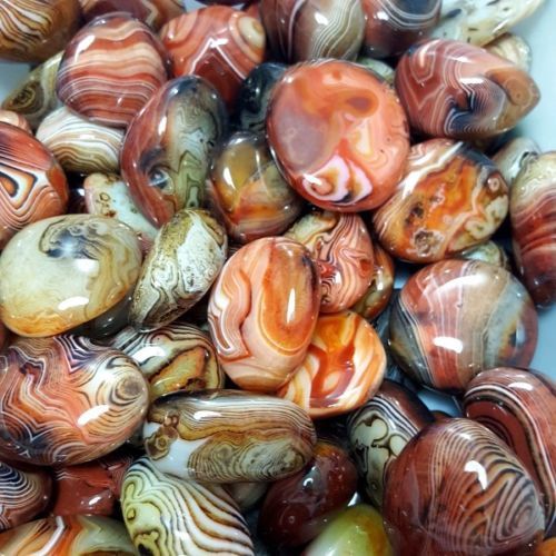 1KG Banded agate Madagascar,send randomly xlarge tumbled beautiful patterns