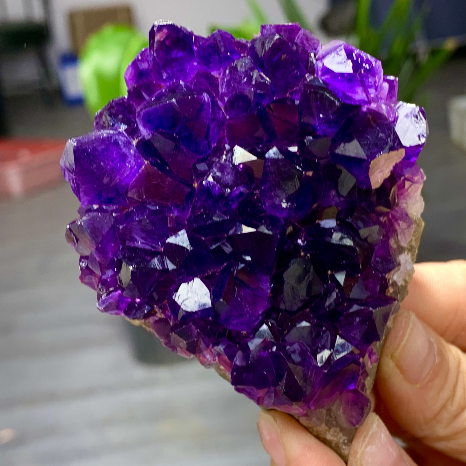 239G Natural Amethyst geode quartz clustercrystal specimen Healing