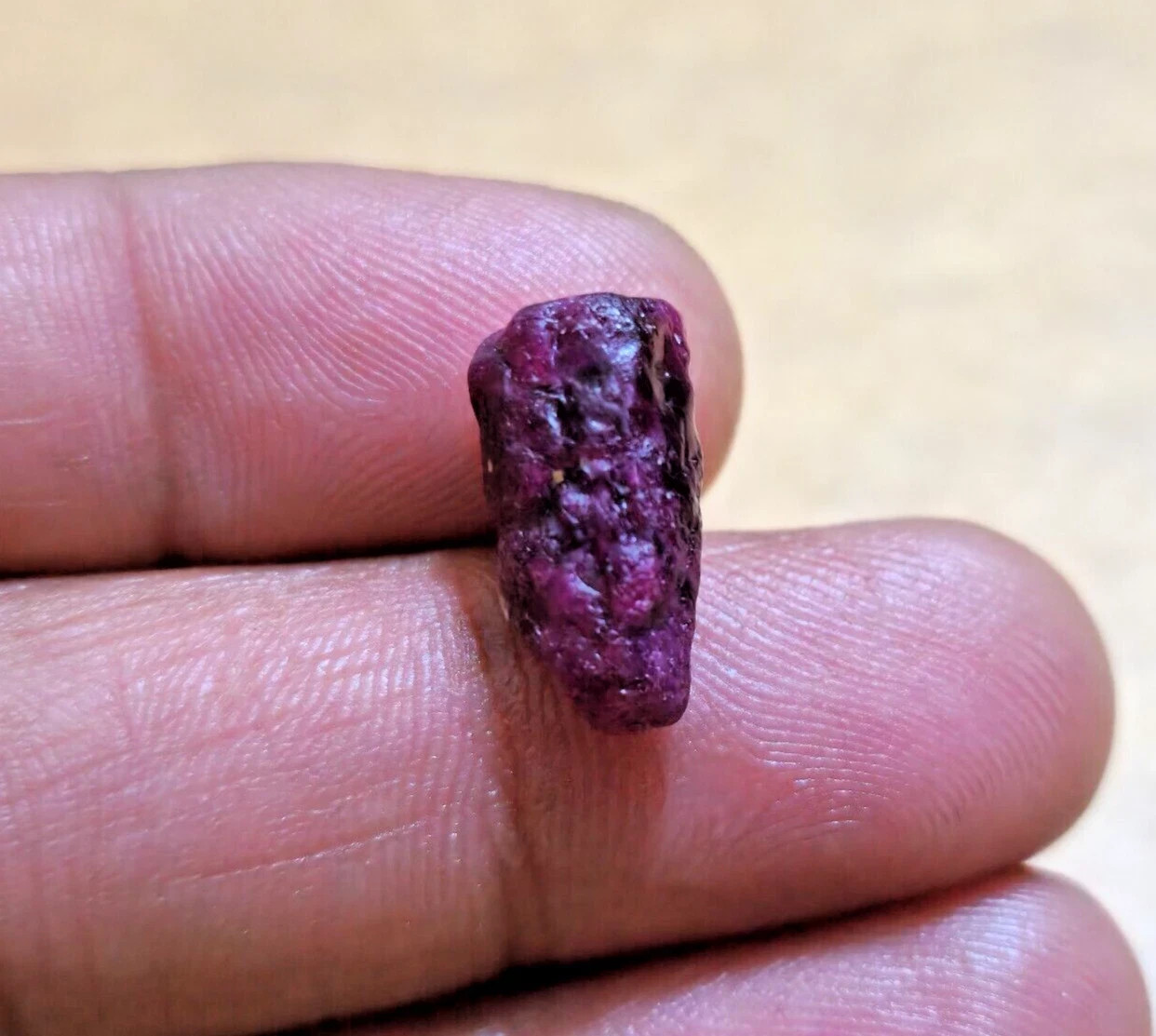 Outstanding African Red Ruby 15 Crt Raw 17×9.50×8 MM Red Ruby Rough Gemstone