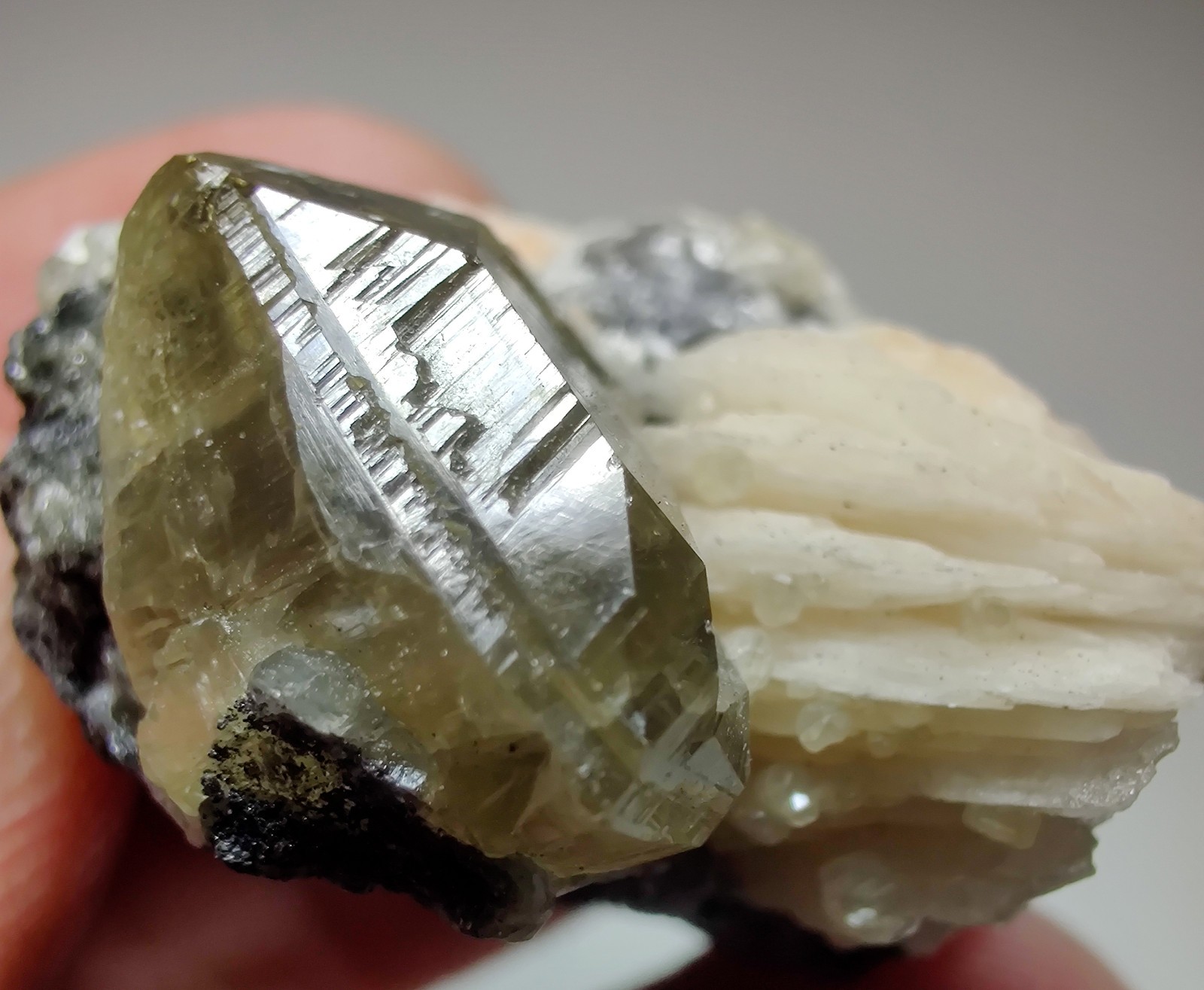 Excellent Cerussite crystal with Barite on Galena, UV. Morocco. 42 grams.