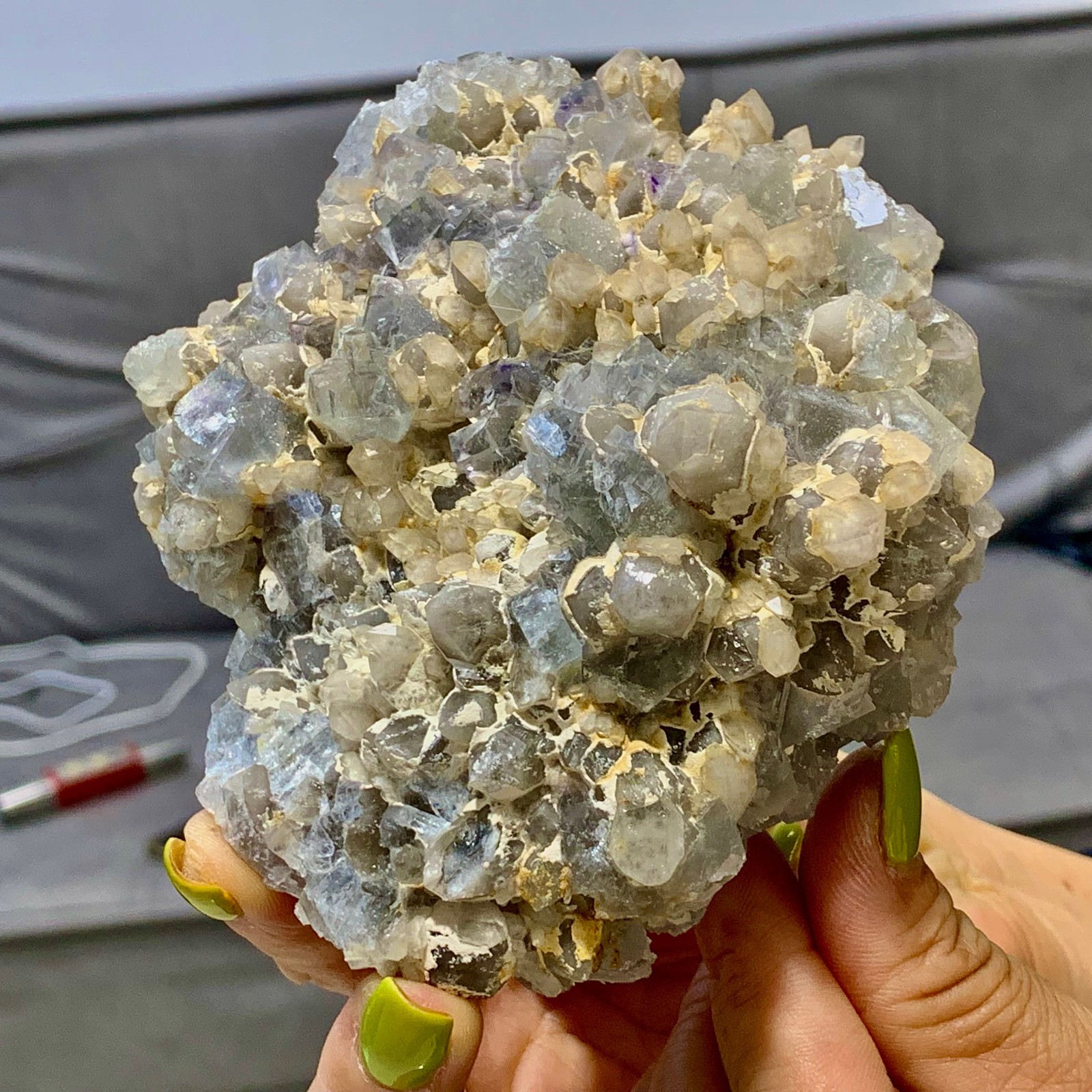 1.29LB Natural Fluorite+Crystal Cluster Mineral Specimen/InnerMongolia