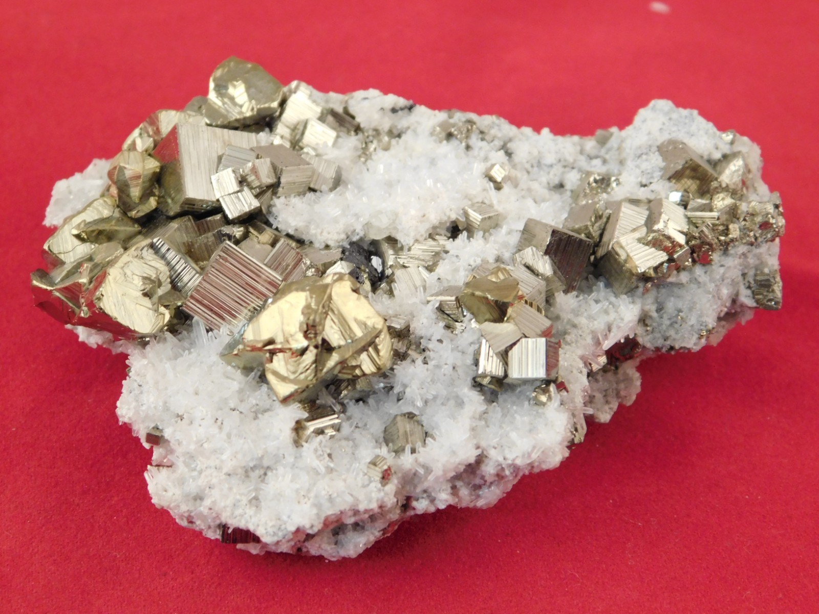 AAA PYRITE Crystal CUBE Cluster with Little QUARTZ Crystals Peru 143gr
