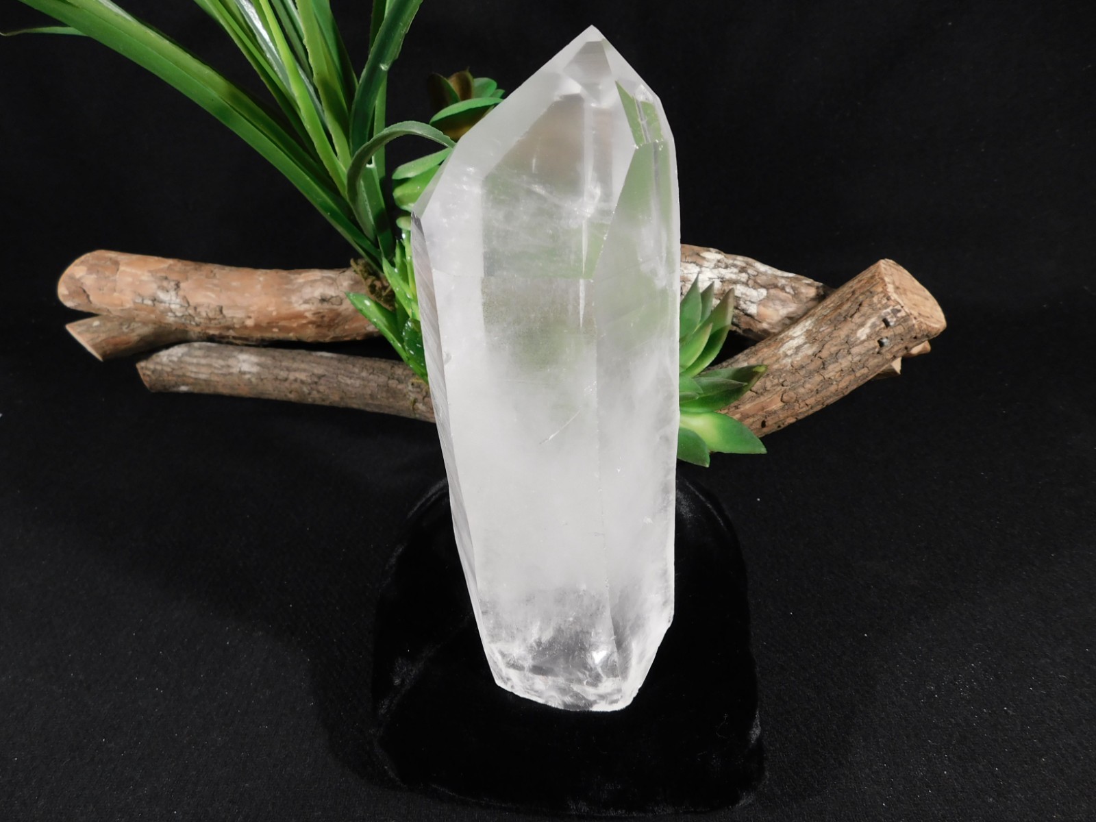 Big! Semi Translucent LEMURIAN Quartz Crystal From Brazil 710gr