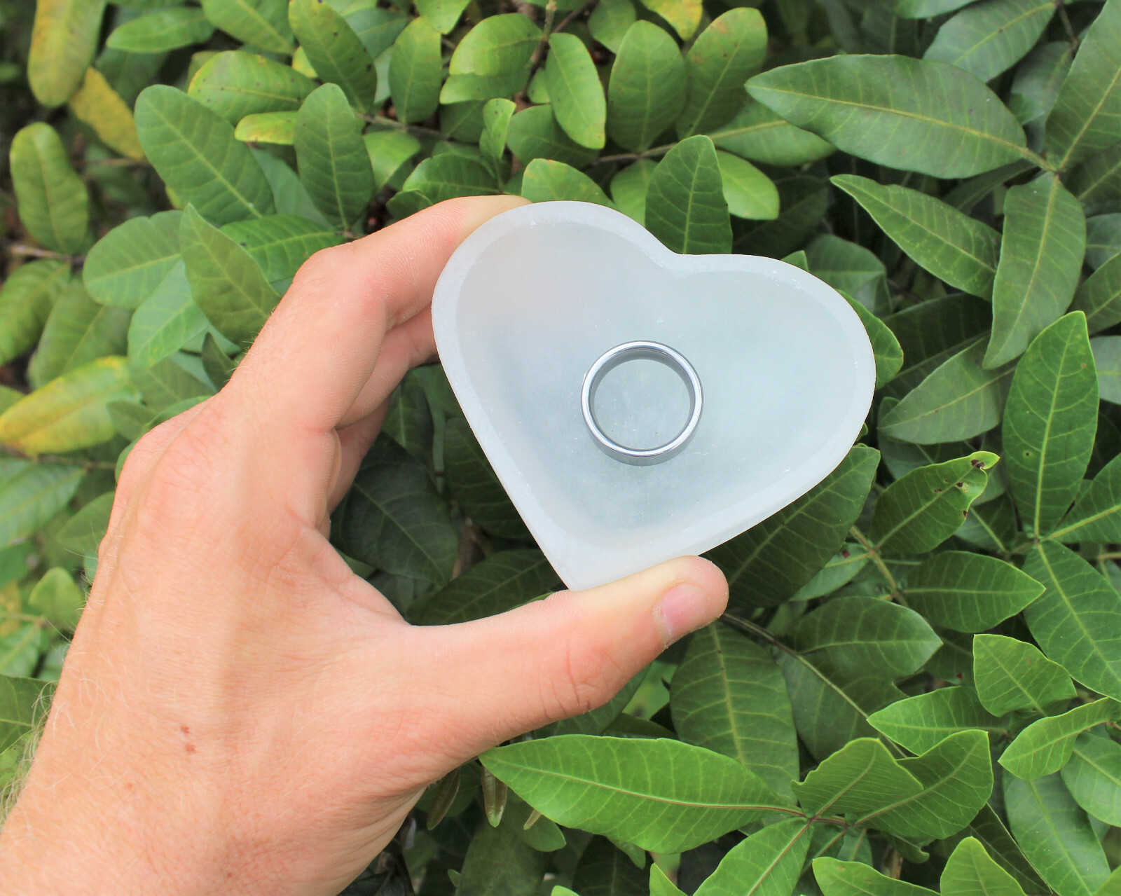 Selenite Charging Bowl, 3.5″ Heart Shaped Crystal Bowl (Selenite Cleansing Bowl)