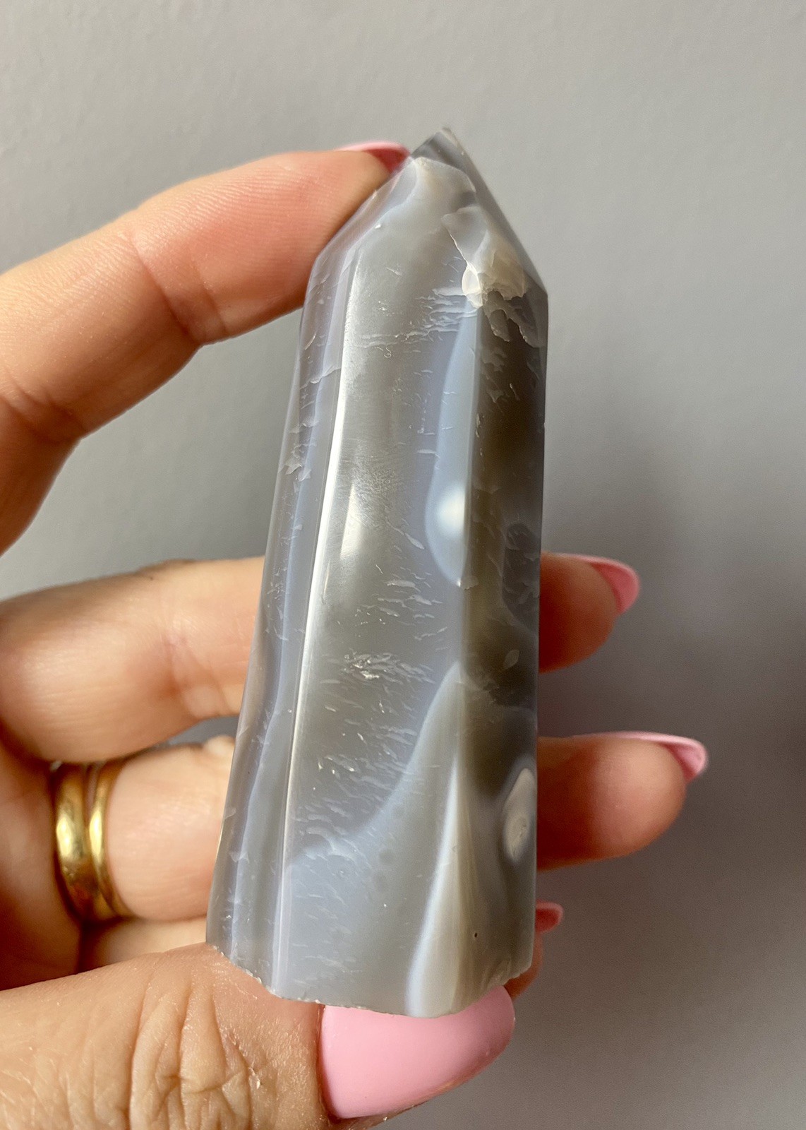 Crystal Orca Agate Tower Heal Meditate Black White Pattern Whale 82g 7.8cm H
