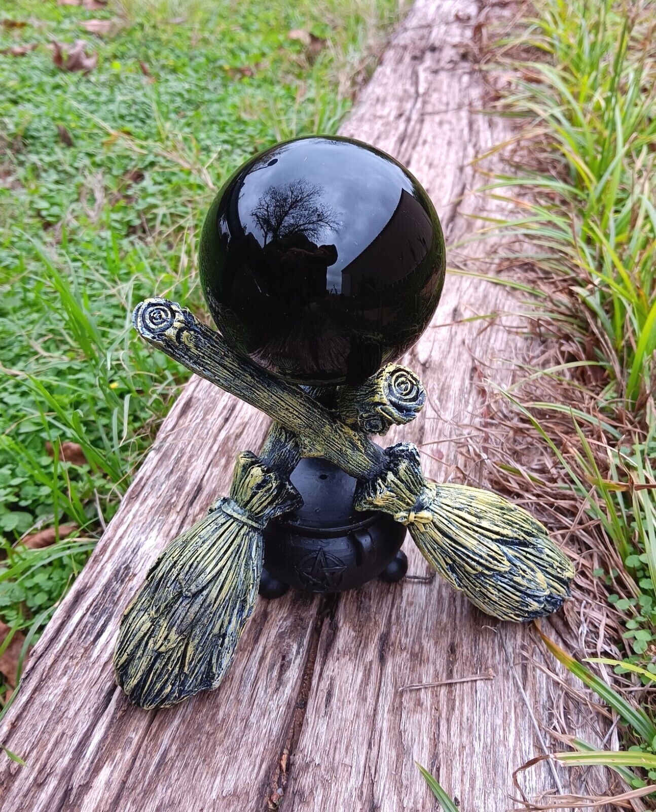 K9 80mm Clear Crystal Ball with Witch Broomstick & Cauldron Stand 7 colors