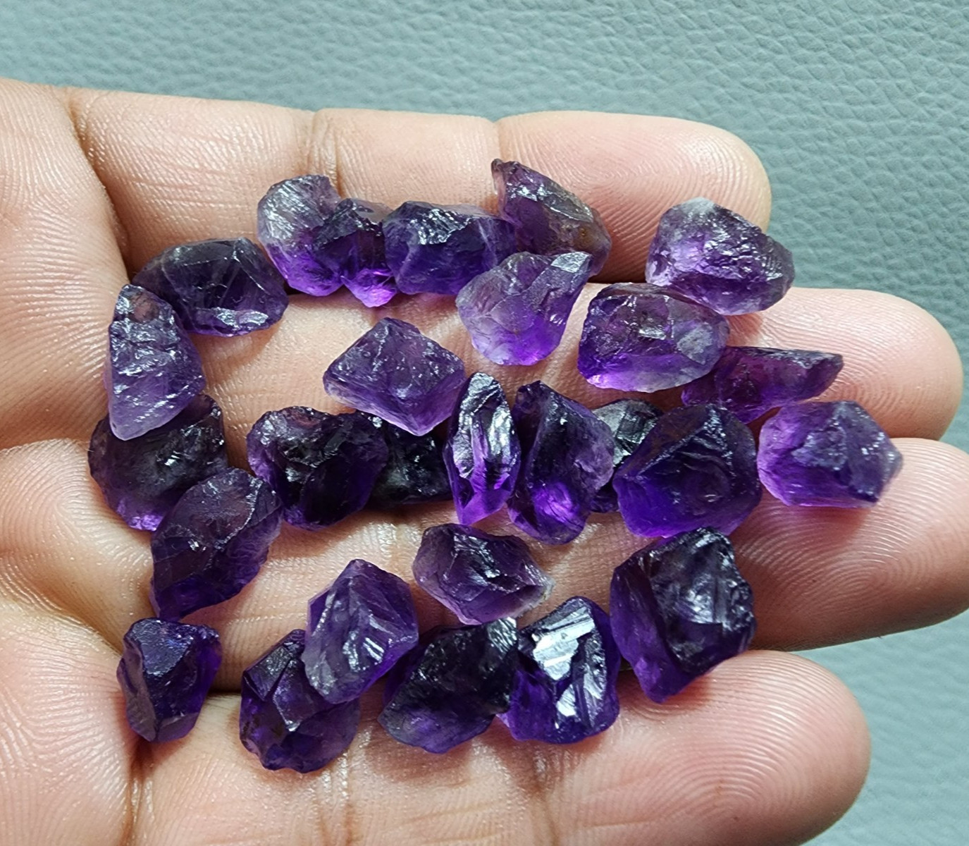 Raw Size 11-15 MM Beautiful Purple Amethyst Rough Gemstone 30 Pcs Crystal Rough