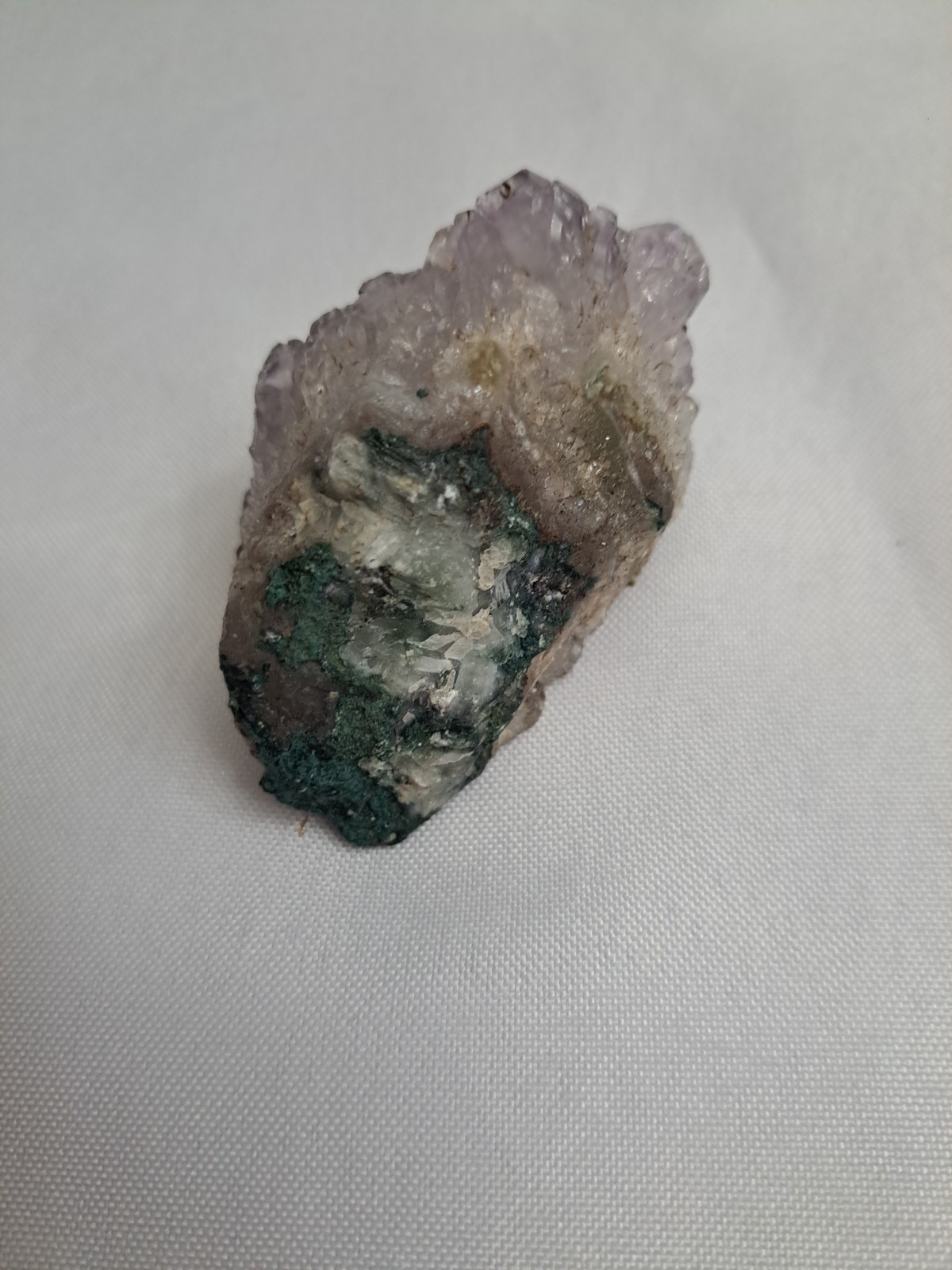 Natural Amethyst Light Purple Beautiful QUARTZ Geode Crystal Cluster
