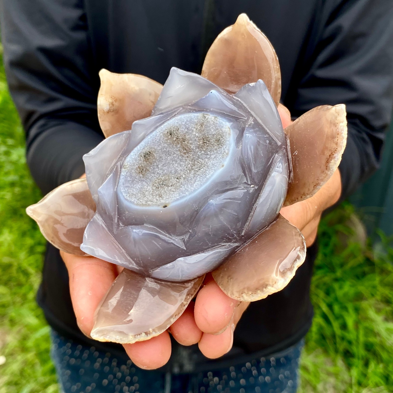 343G Natural Agate Geode Carved Lotus Flower, Hand Carved Healing Crystal Home