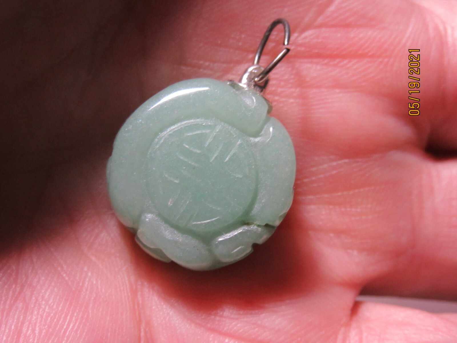Green Aventurine Chinese Dragon Word Luck Prosperity 1 1/8″ Pendant GA-1