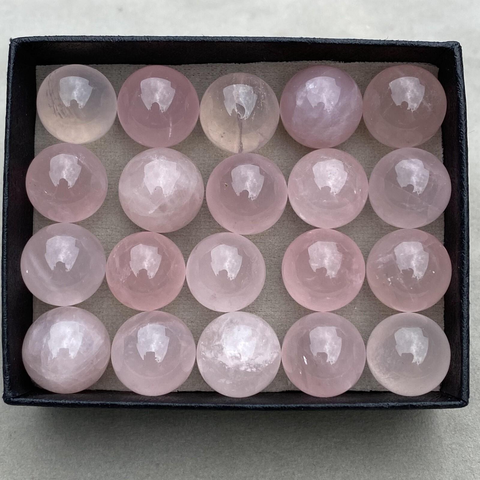 20pcs Wholesale Natural Rose quartz Ball Quartz Crystal 15mm Sphere +box Reiki