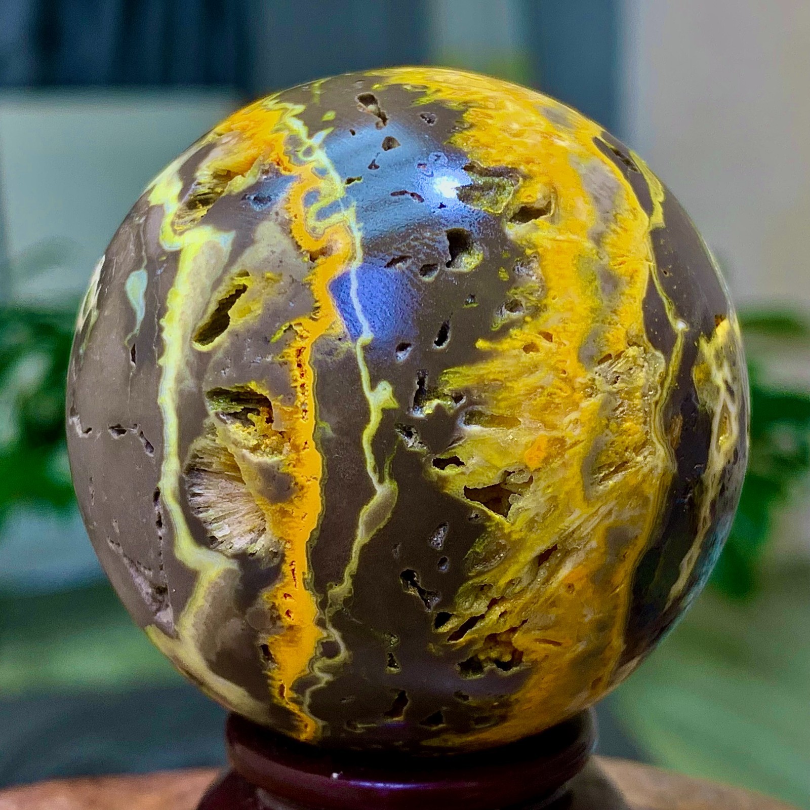 185G Natural striped agate stone sphere Crystal Mineral ball Specimen
