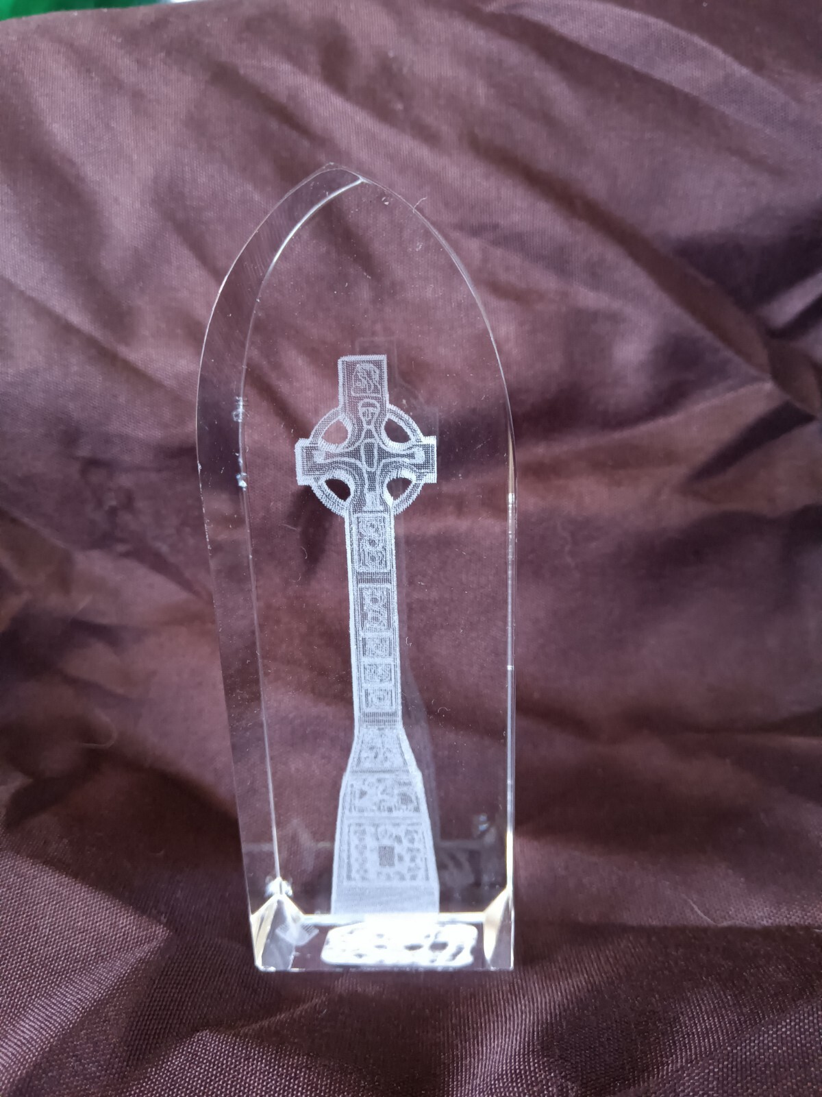 3D Lazer Cut Crystal Square, Celtic Cross