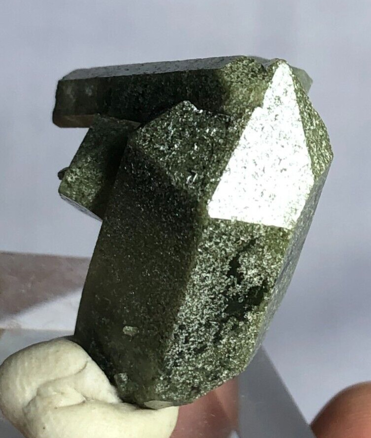 14 Grams Rare Structured Chlorine Quartz Natural Crystal