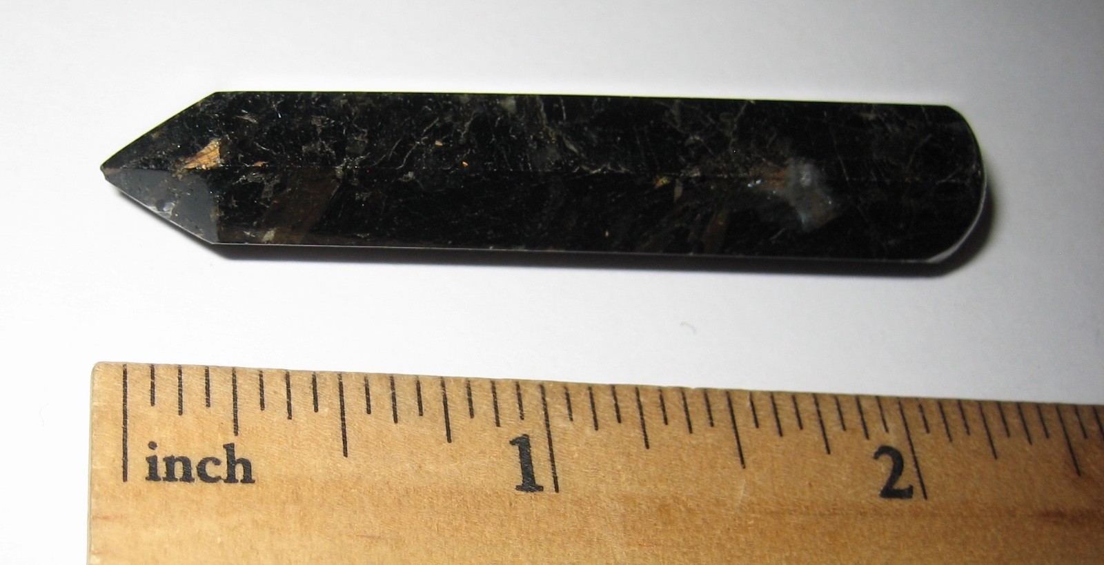 60mm RARE! POLISHED NATURAL AUTHENTIC NUUMMITE STONE WAND GREENLAND 16grams *2