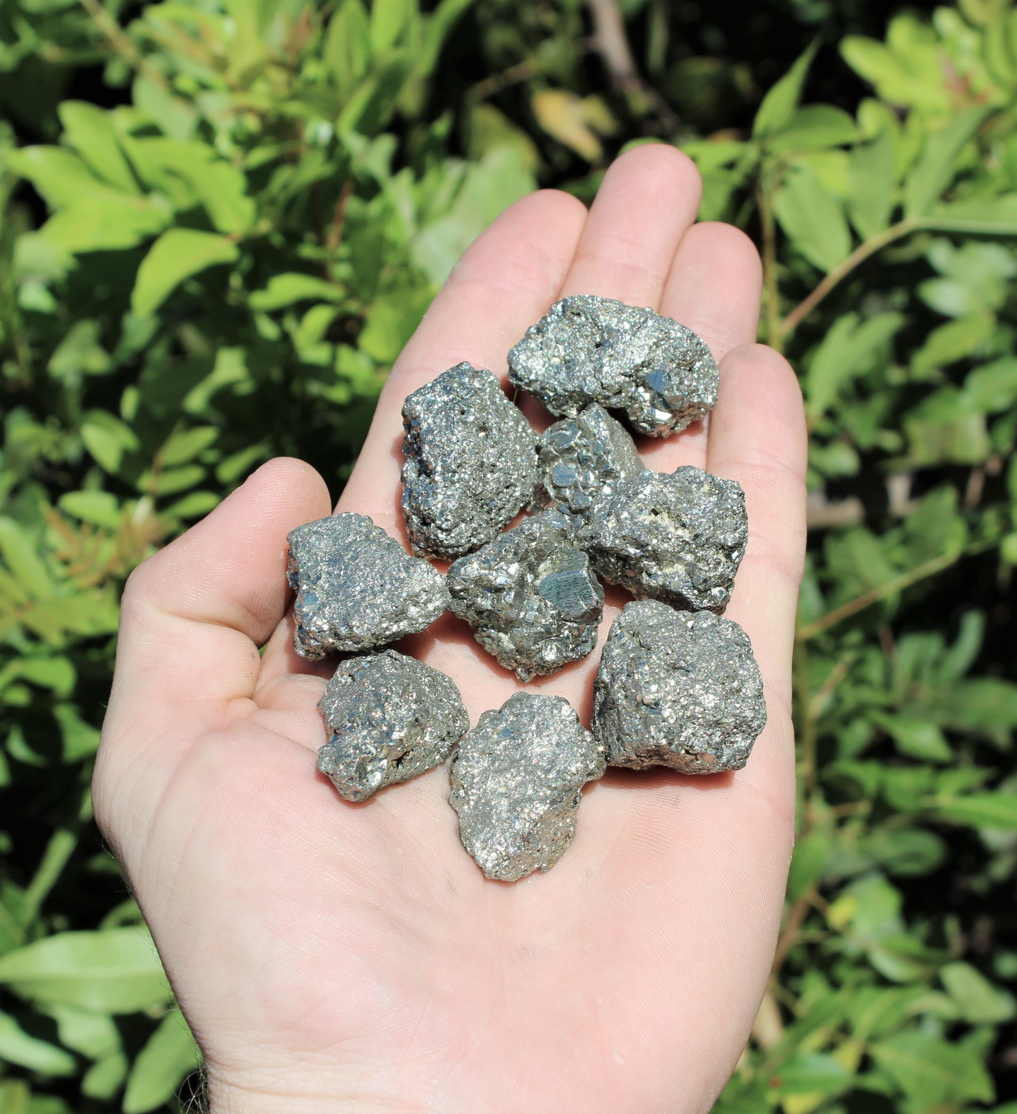 1 Medium Rough Natural Pyrite Chispa (Raw Crystal Rock, Fool’s Gold)