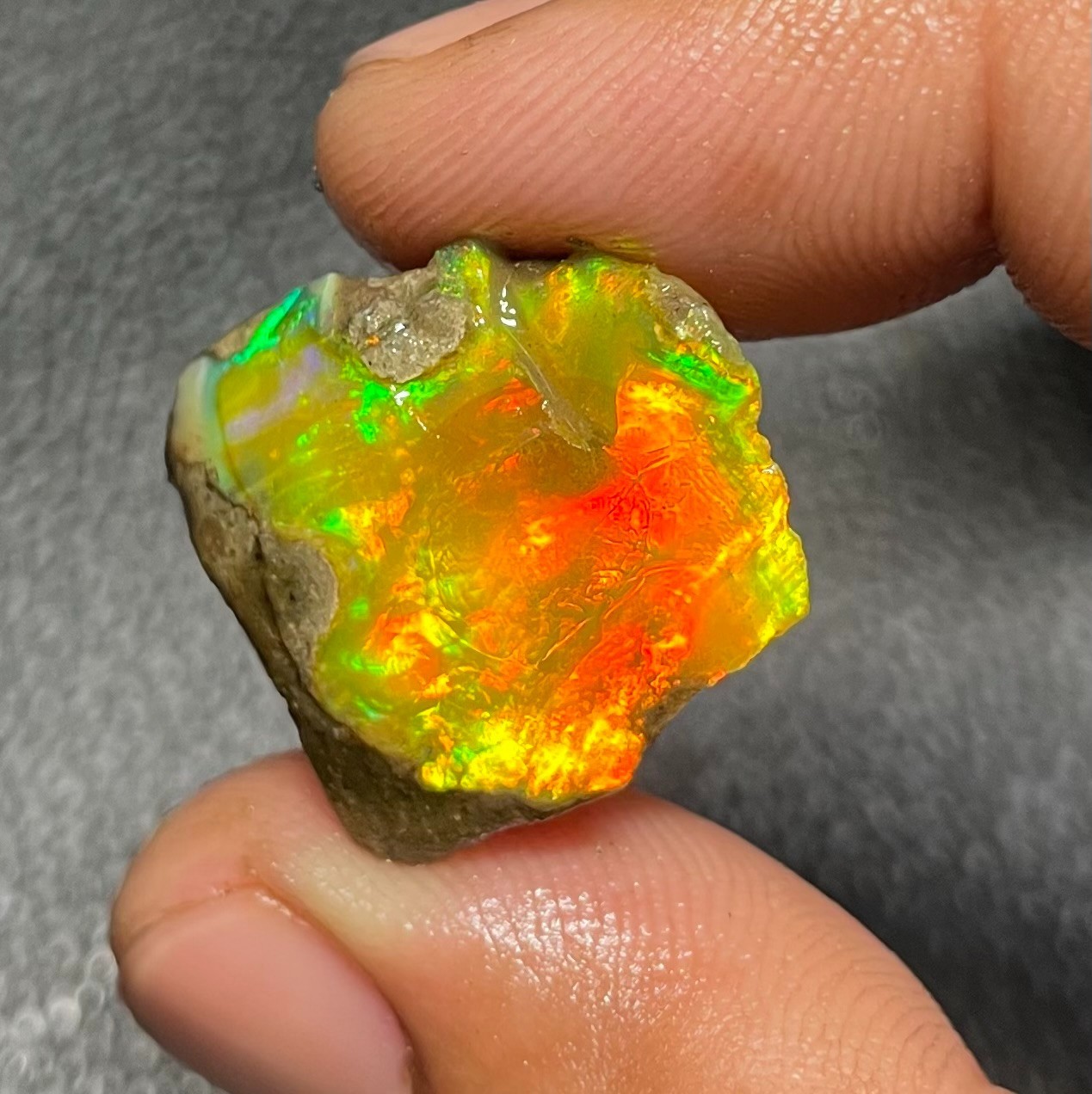 AA+ Ethiopian Opal Rough Oil Entreated Welo Fire Opal Multi Color Flash 12.70Cts
