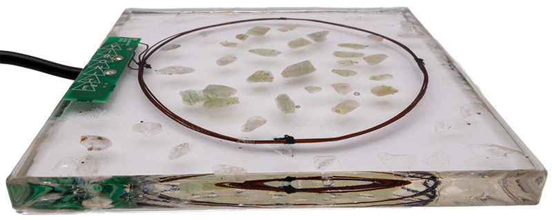 Patented Vibonite Orgonite Pyramid (Vibe Style – Purity)