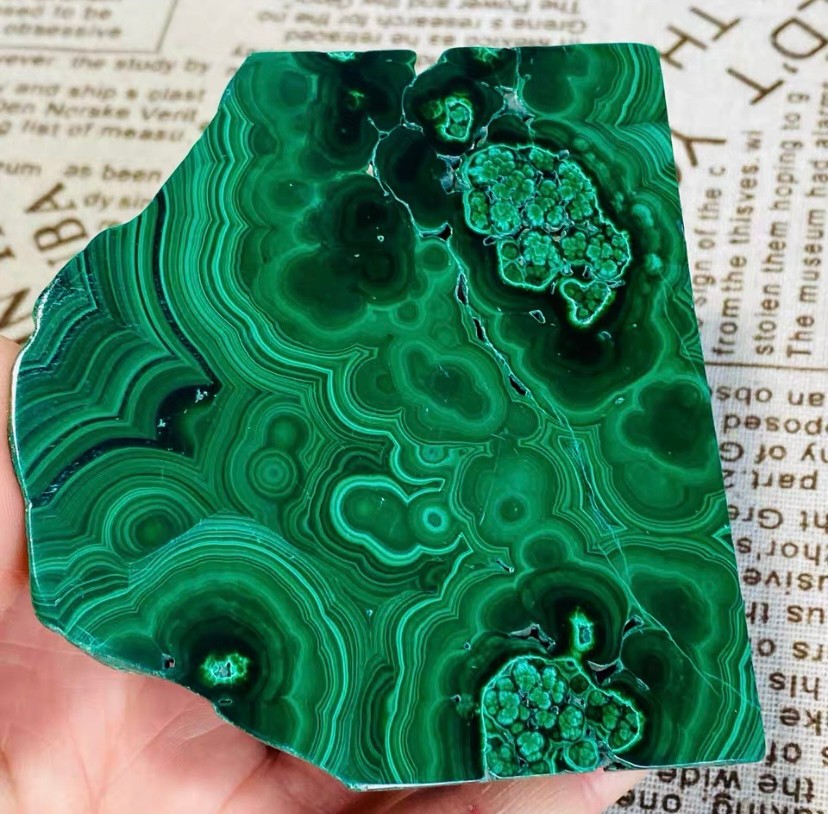 205g Top Natural Polyocular Malachite Quartz Crystal Gloss Mineral Specimen