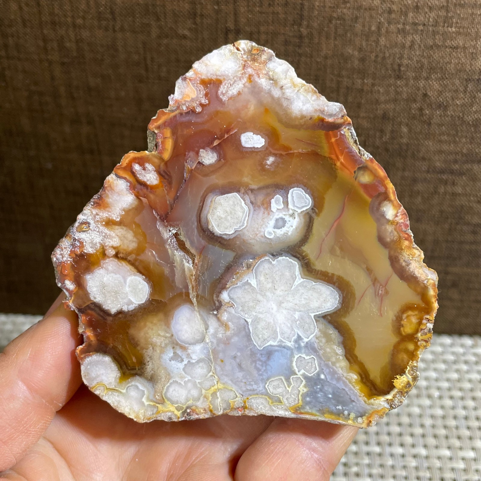 198g atural Sakura Agate Blossom Facet Rough Specimen Madagascar