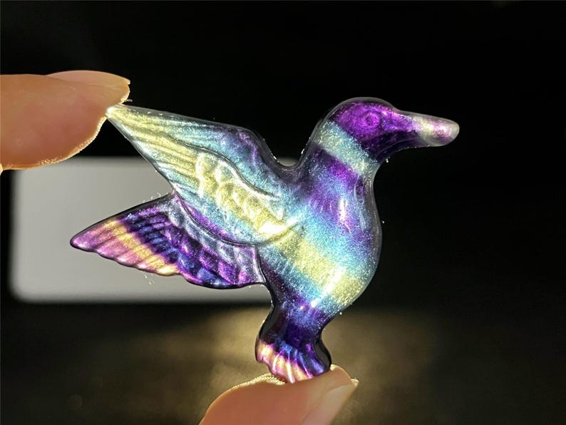 2.2” Natural Fluorite hummingbird carved crystal decor collect reiki gift 1pc