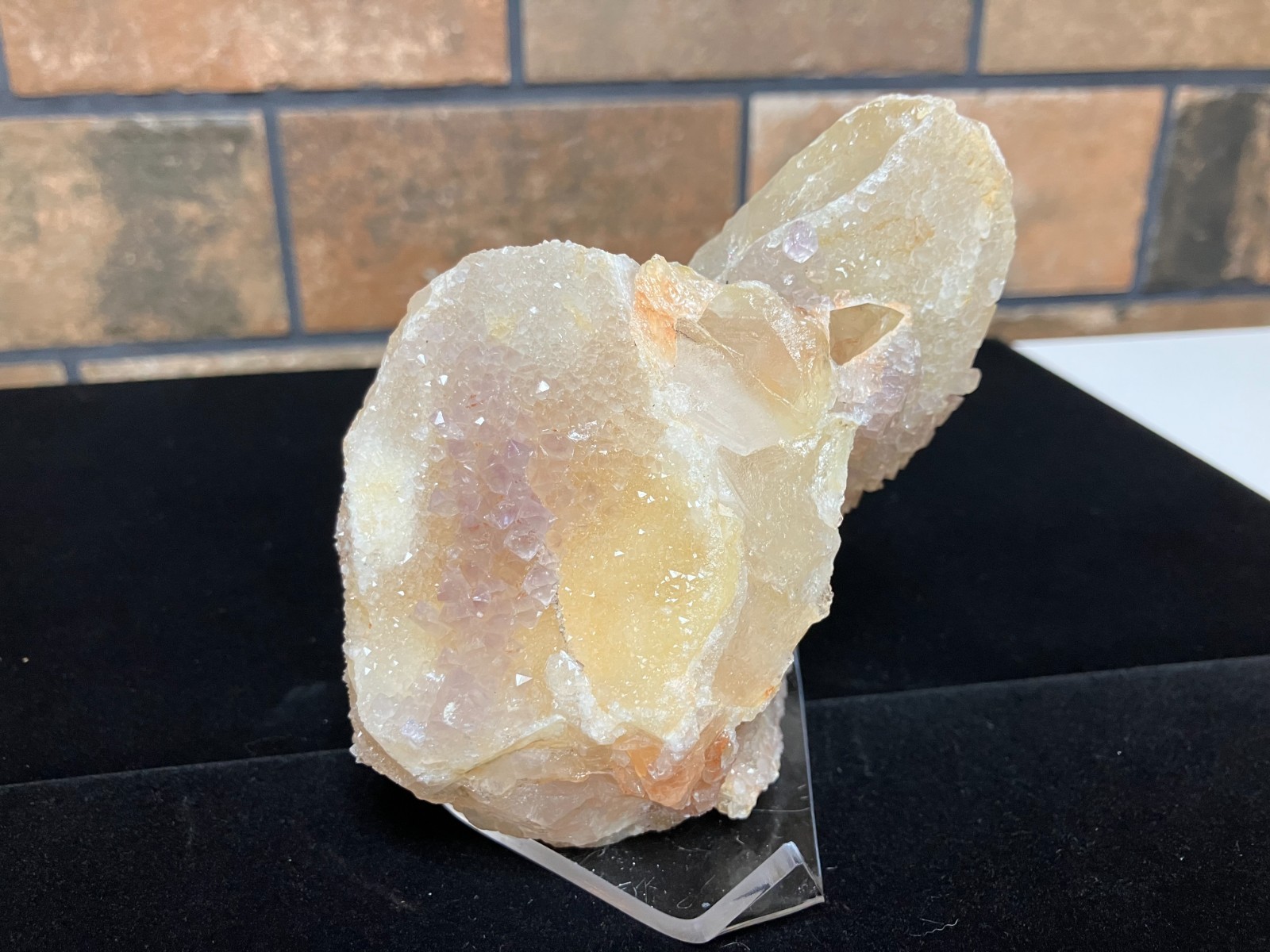 Quartz with Amethyst – 468g, Lovestar Cascading Quartz from South Africa