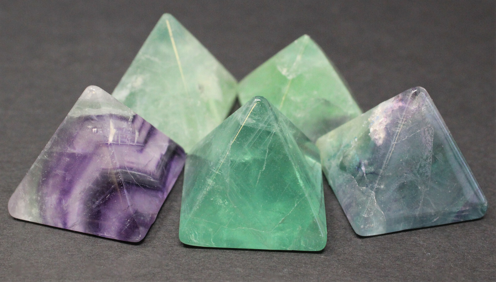 Fluorite Crystal Pyramid, Medium 1″ – 1.25″ (Gemstone Reiki Fluorite Pyramid)