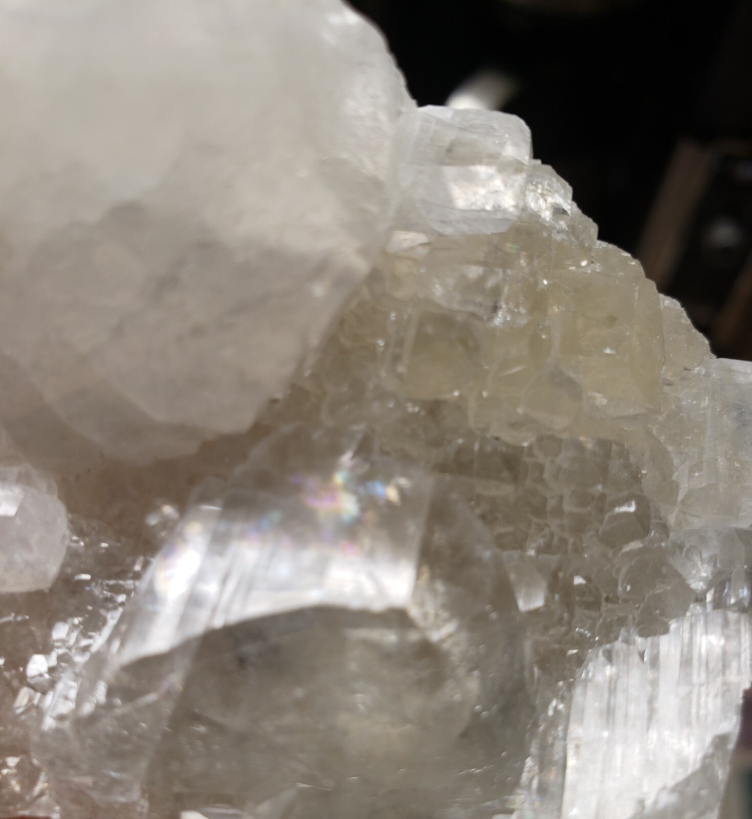Large Calcite Crystal Yellow/White/Clear with rainbow hues 2.6 oz