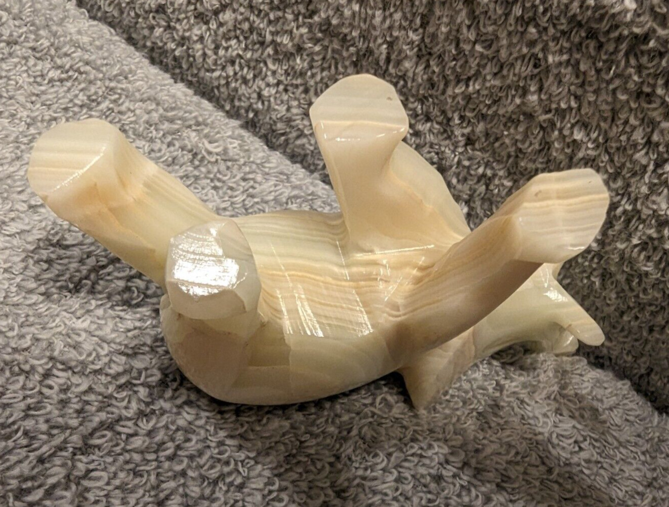 Elephant Animal Agate Carving 4″ Pre-owned New Condition Crystal Home Decor