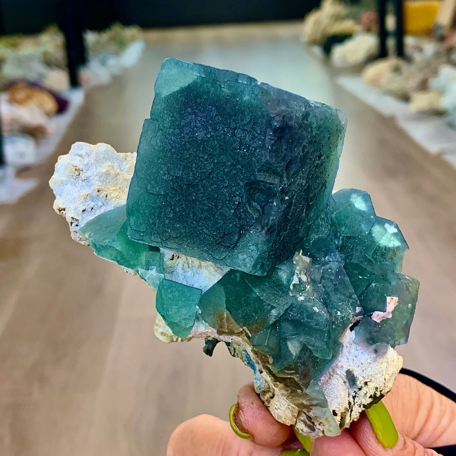 388G Rare transparent Blue green fluorite mineral crystal sample/China