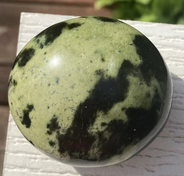 Handmade Polished SERPENTINE Healing Crystal Palm Stone Pebble ZIMBABWE 2.08″