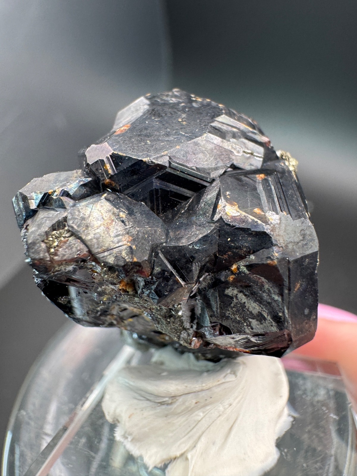 6821 Sphalerite Crystals with Bright UV Fluorescence Santa Eulalia, MX 34g