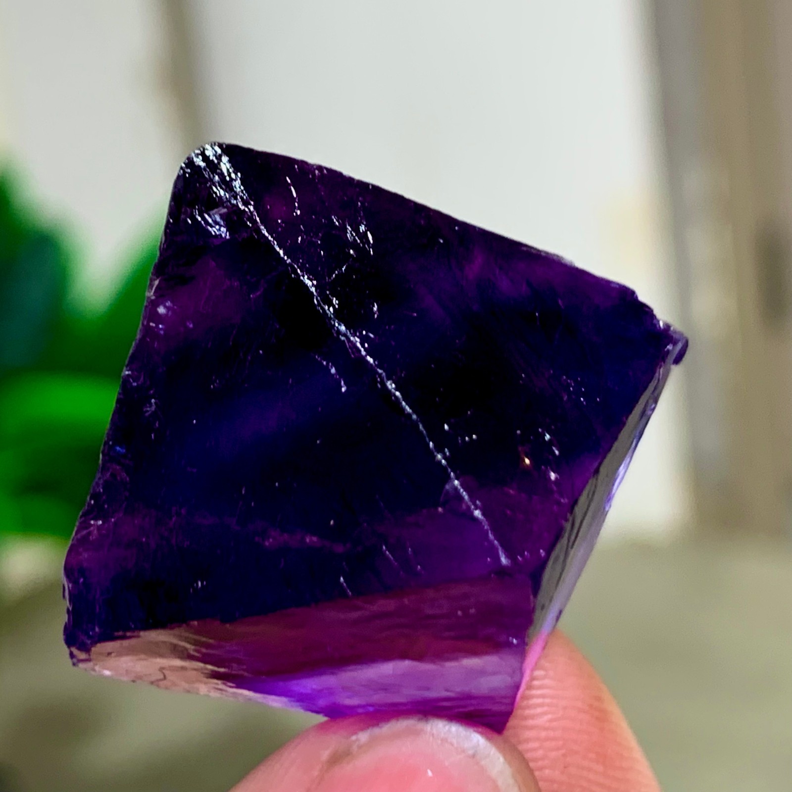 32G Natural purple fluorite octahedron quartz crystal healing
