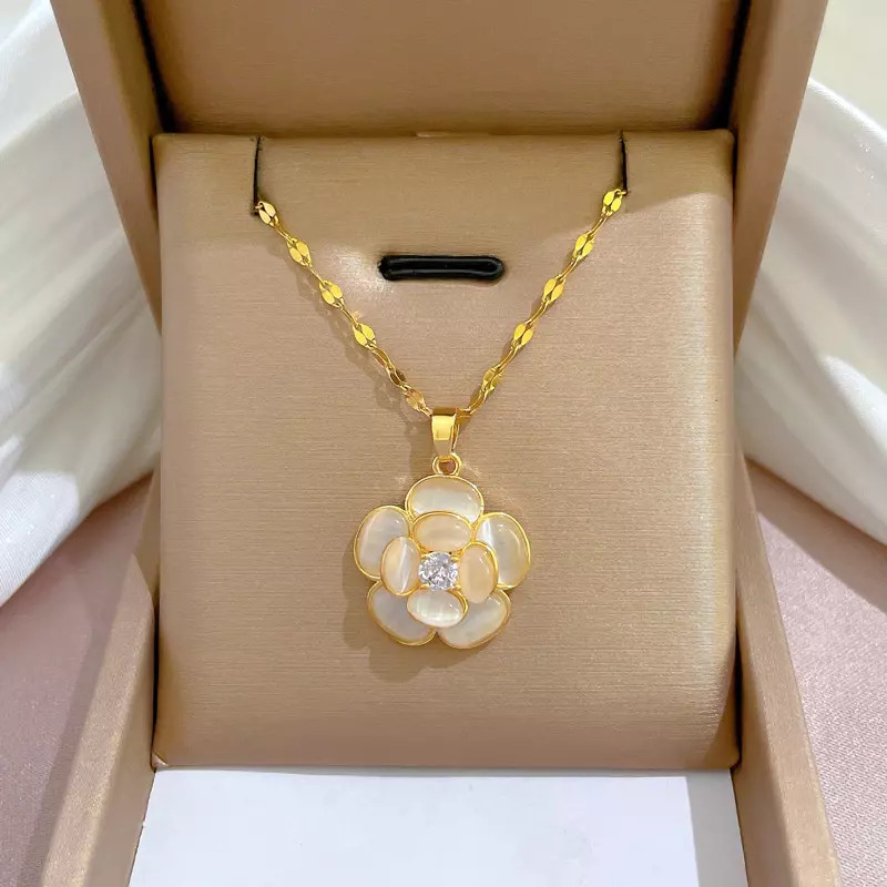 Women’s Fashion Jewelry Gold Cubic Zircon White Camellia Flower Necklace 1PC