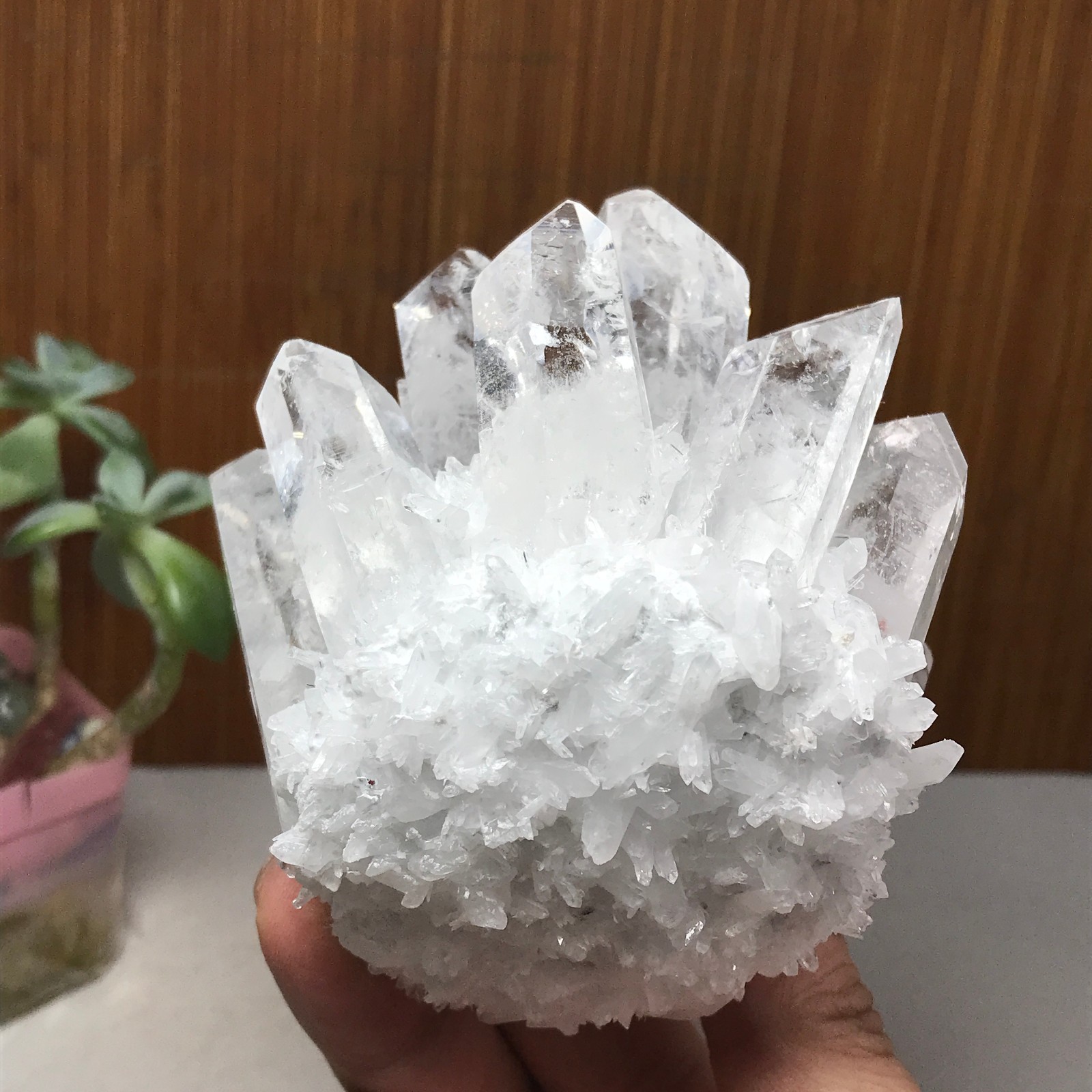 94mm Natural white quartz Crystal ore Silicon Crystal Cluster 540g A1827