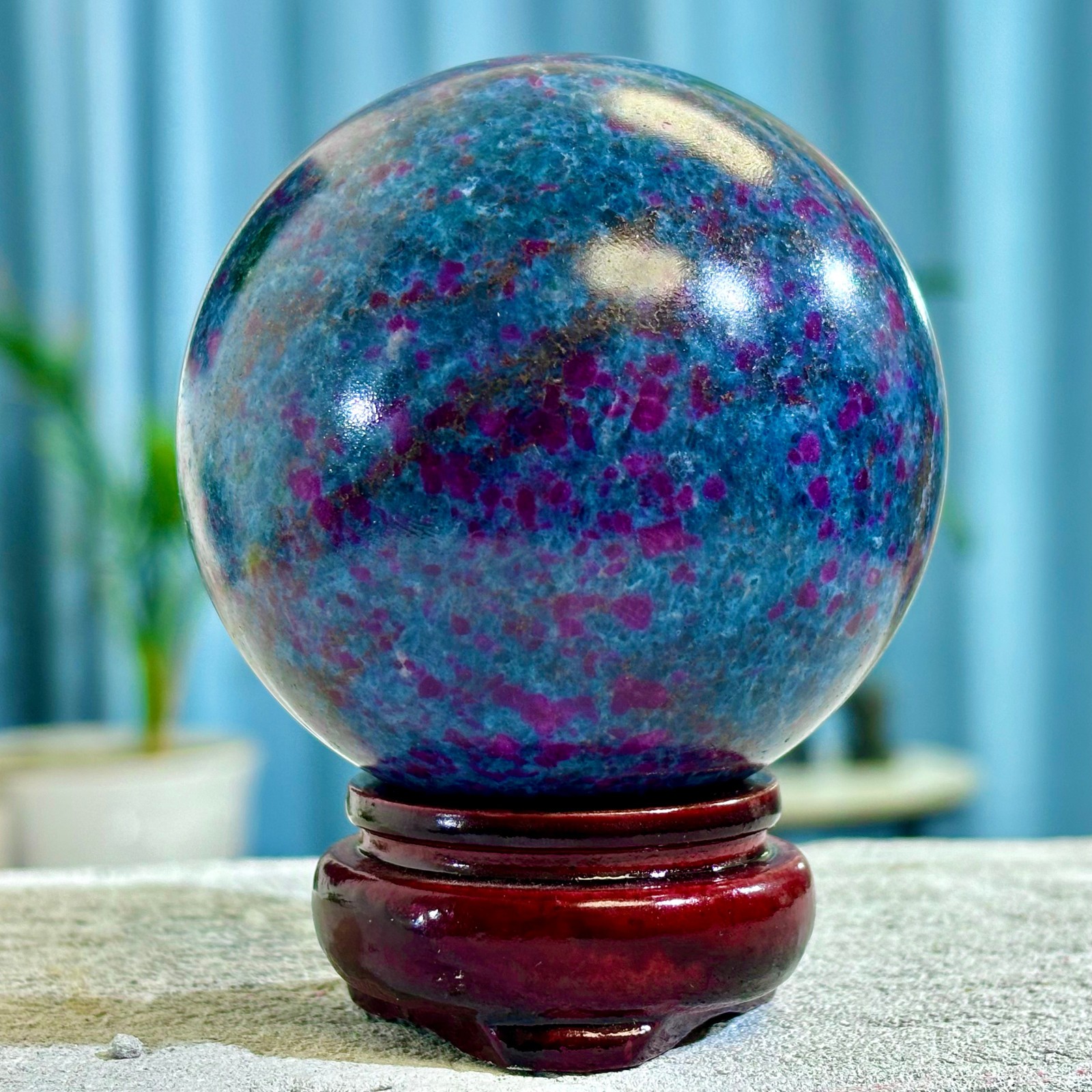 1.55LB Natural Blue Sapphire And Ruby Sphere Fluorescent Glow Under UV Light