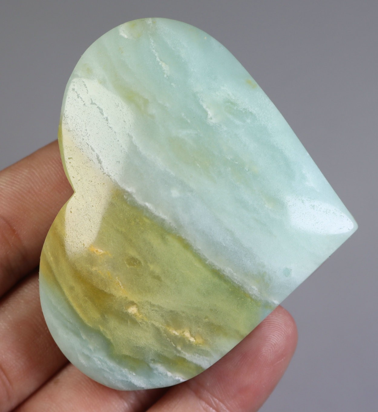 Natural Sky Blue Caribbean Calcite Quartz Crystal Stone Heart Reiki Healing
