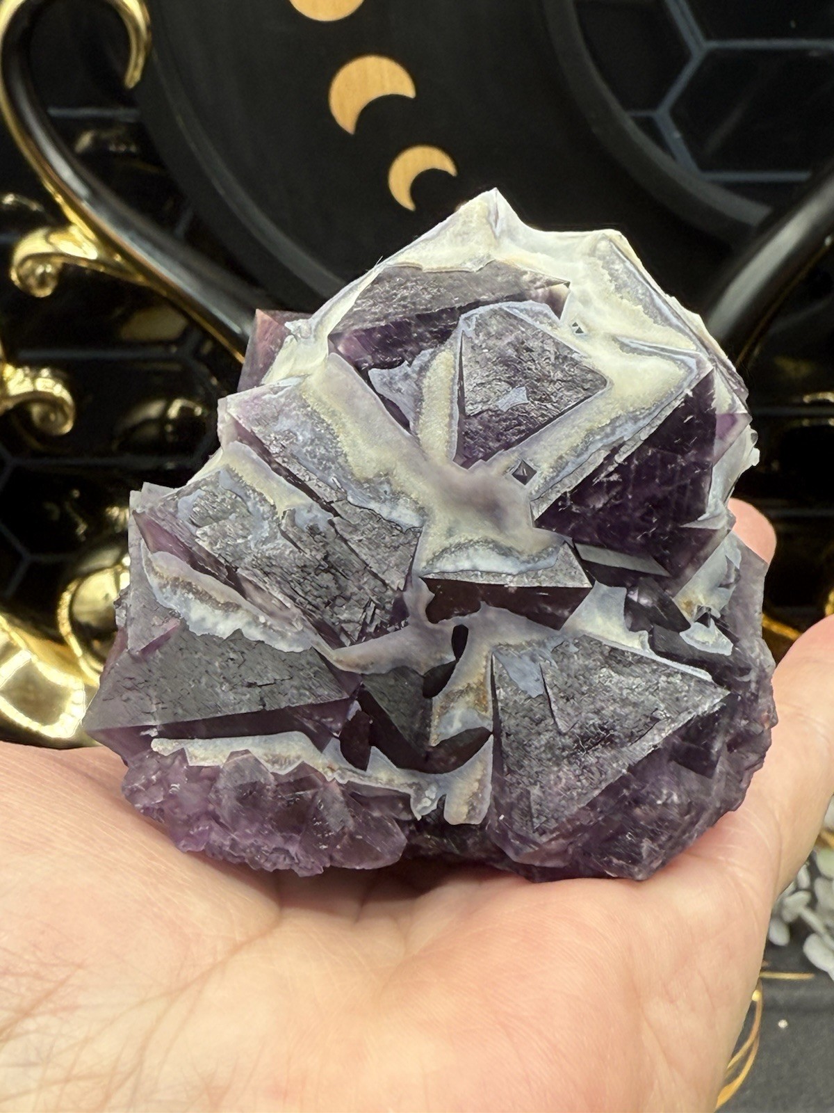 Natural Zhejiang octahedron purple fluorite specimenCrazy Uv Free ship & Gift