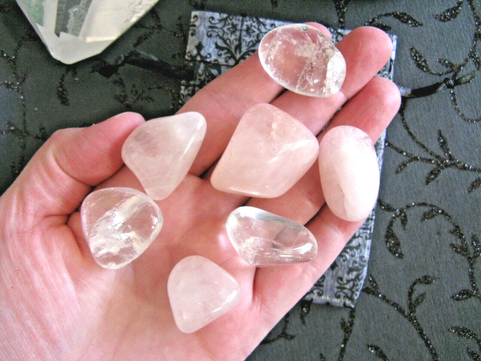 New Heart Chakra Natural Rose Quartz / Clear Quartz Crystal Set of 7 Stones