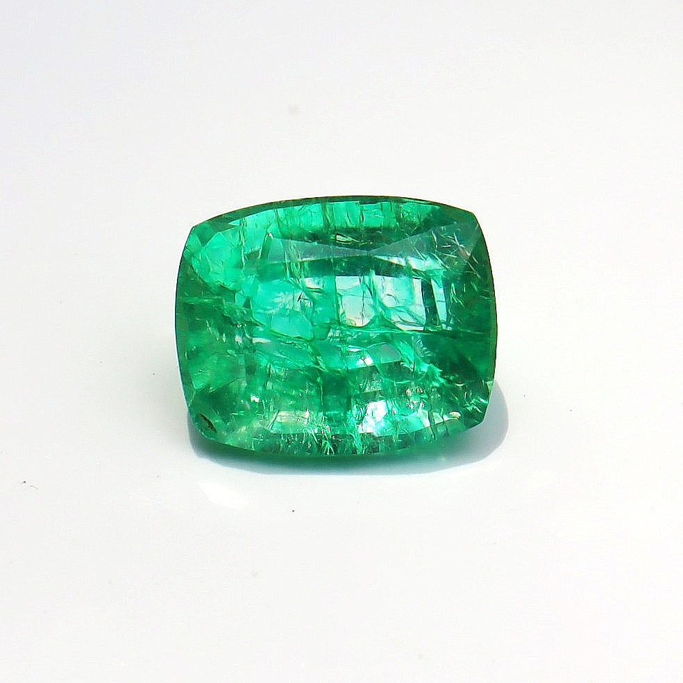 Natural Cushion Cut Green Emerald 7-8 Ct COLOMBIAN Loose Gemstone CERTIFIED