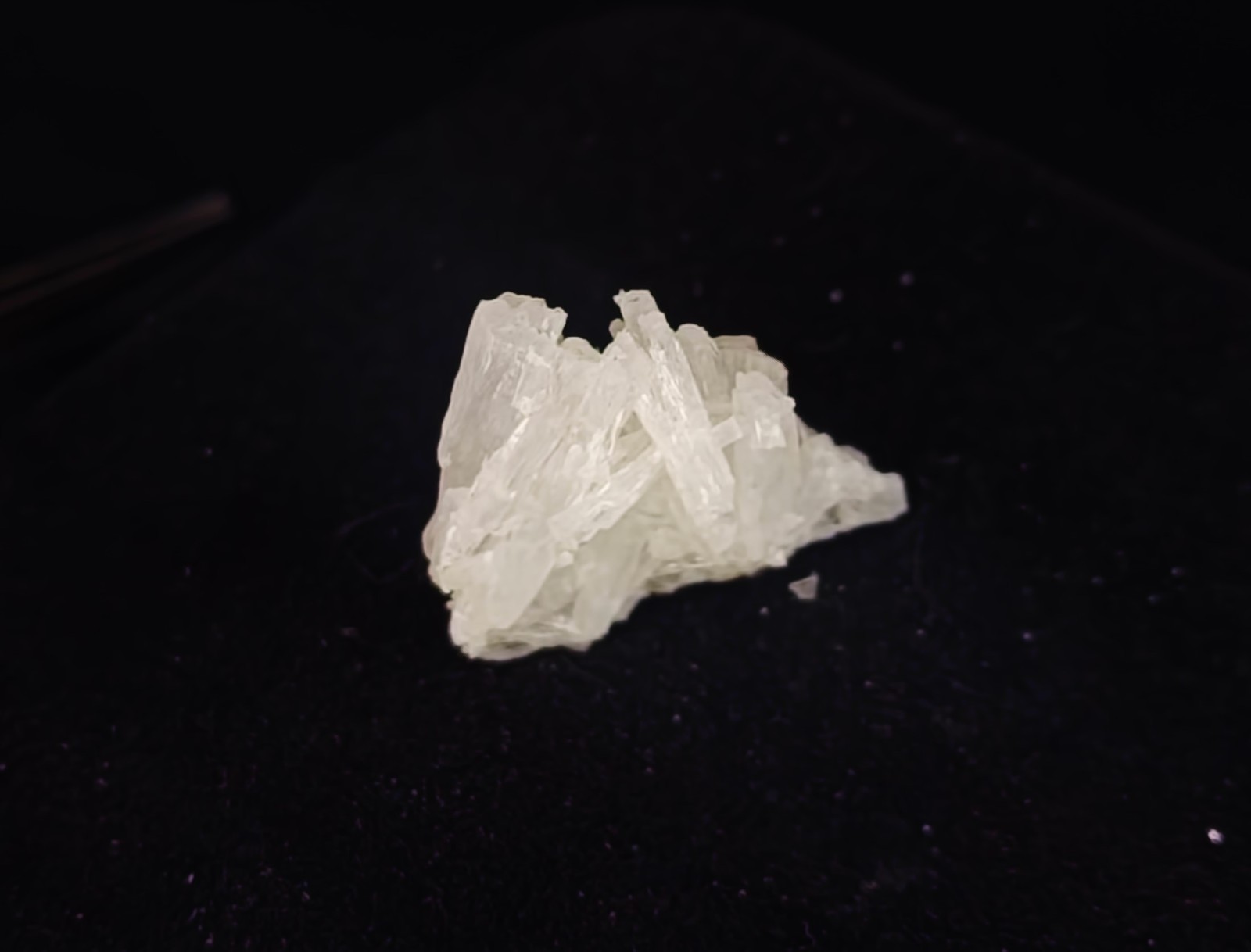 Natural Scolecite Spray Crystal Cluster Zeolite Specimen