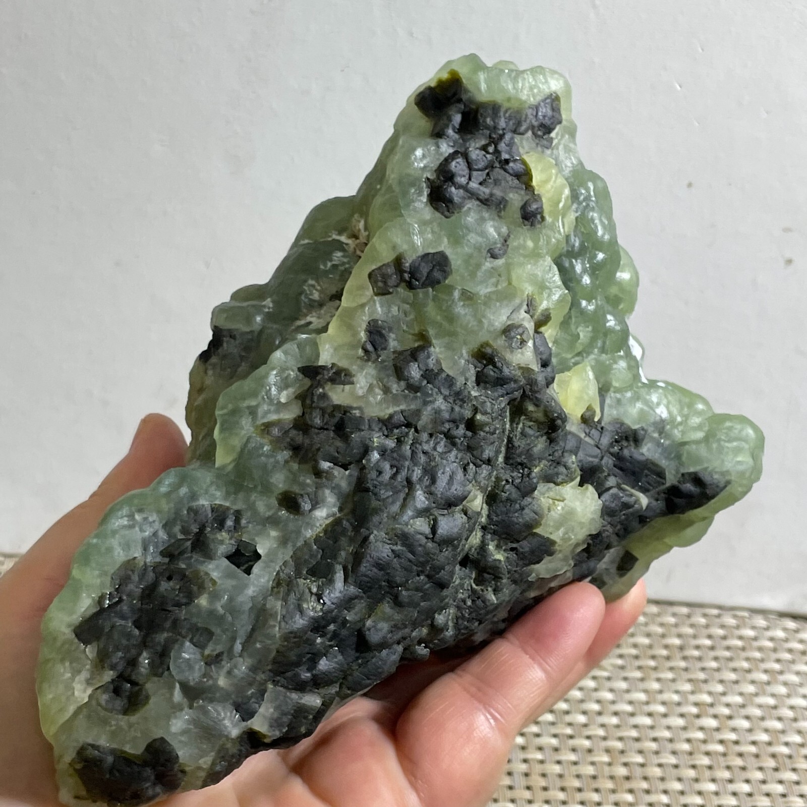 Natural green chalcedony grape agate crystal specimen Indonesia 1157g b105