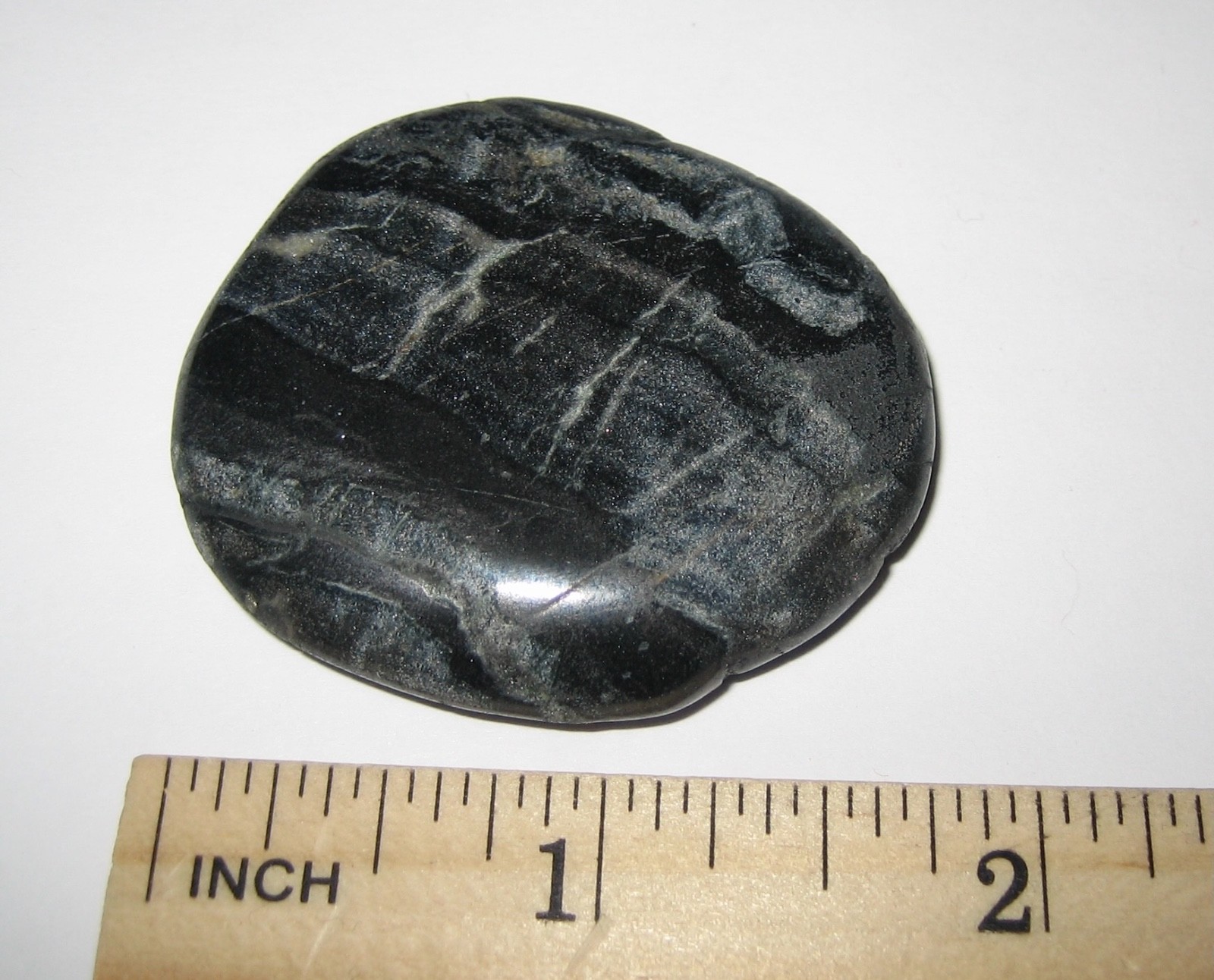 RARE! 1.7″ x 1.5″ POLISHED FLAT NATURAL ‘ISUA STONE’ PALM STONE MINERAL ~ 36g *4