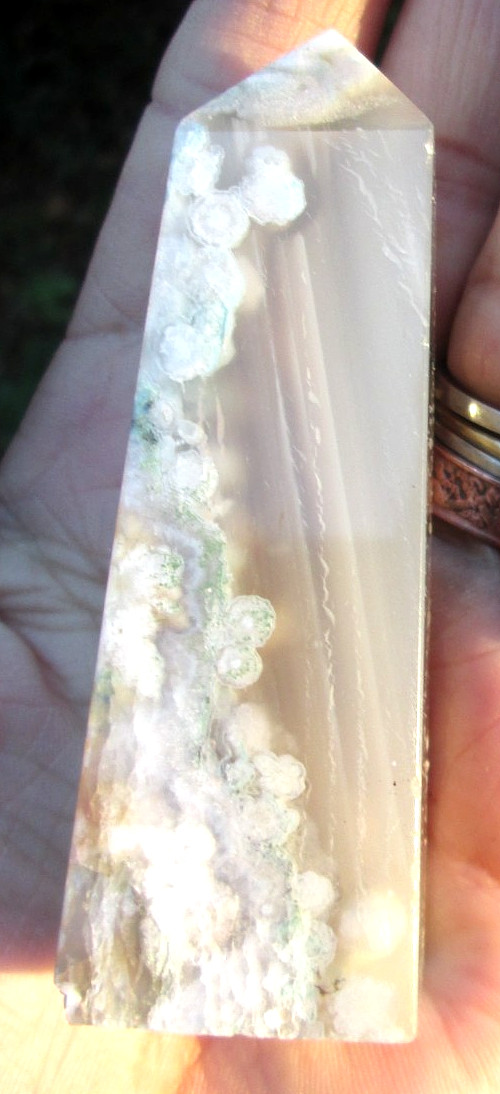 Natural Crystal Black Flower Agate Tower 8.6 x 2.5 x 2.5 cms 120.57g