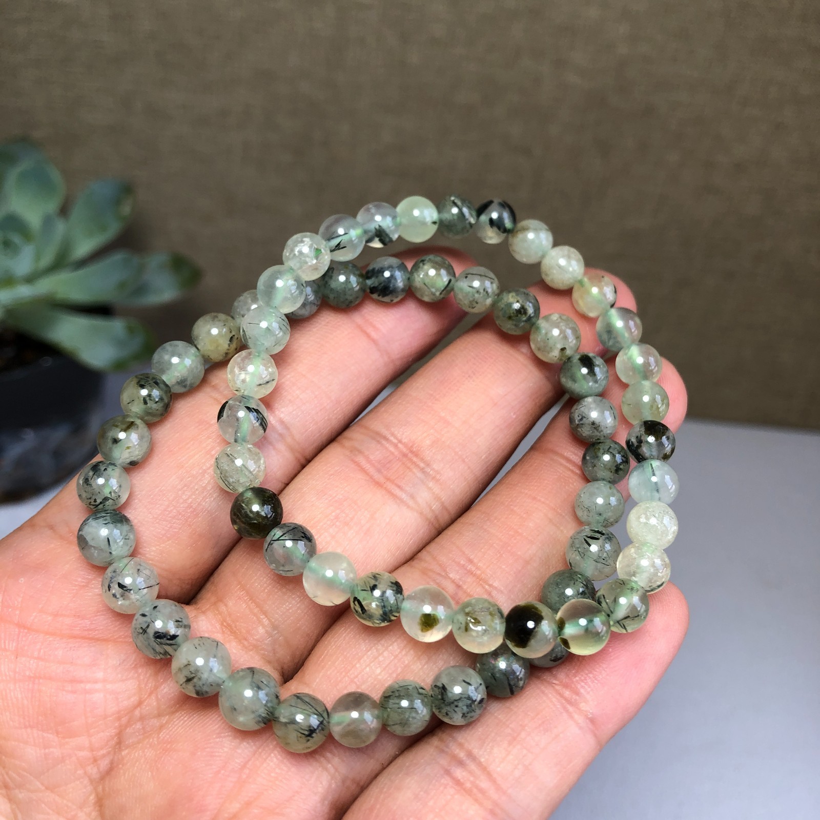 2Pcs Wholesal Prehnite bracelets Crystal ball sphere facet 6mm