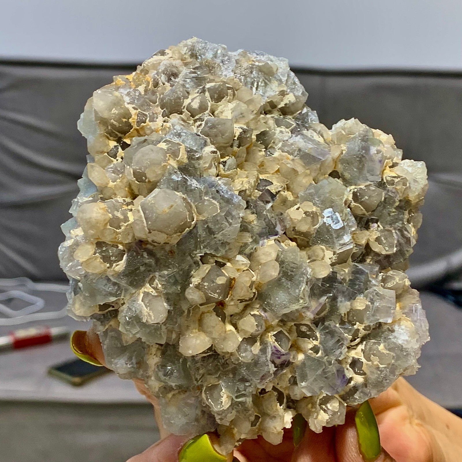 1.29LB Natural Fluorite+Crystal Cluster Mineral Specimen/InnerMongolia